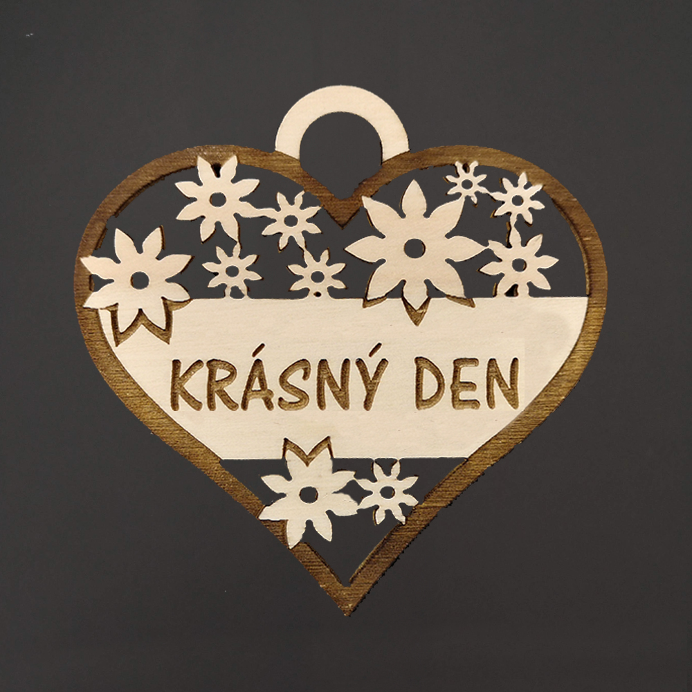 Dřevěné srdce s textem "krásný den", 7 cm, český výrobek