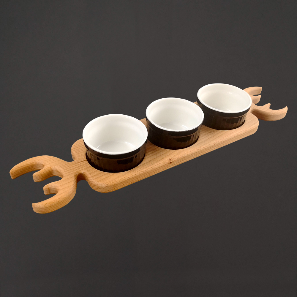 Prkénko - podnos s keramickými mističkami, masivní dřevo, rozměr 48 x 11 cm, český výrobek