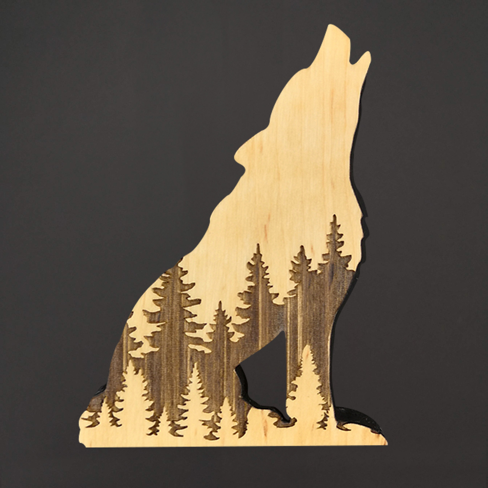 Dřevěná dekorace vlk, masivní dřevo 12 x 8,7 cm, český výrobek