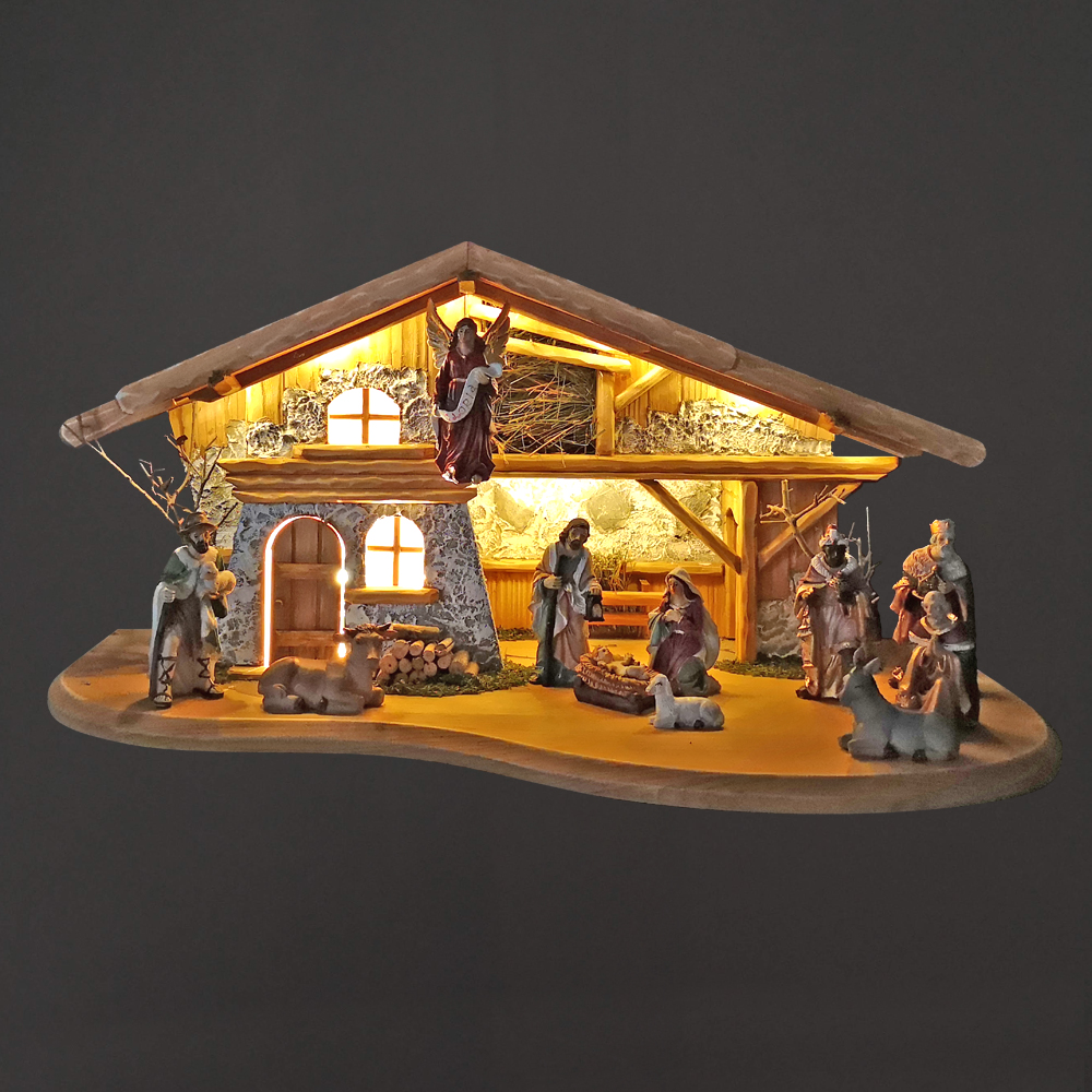 Dřevěný osvětlený betlém s figurkami 67 cm