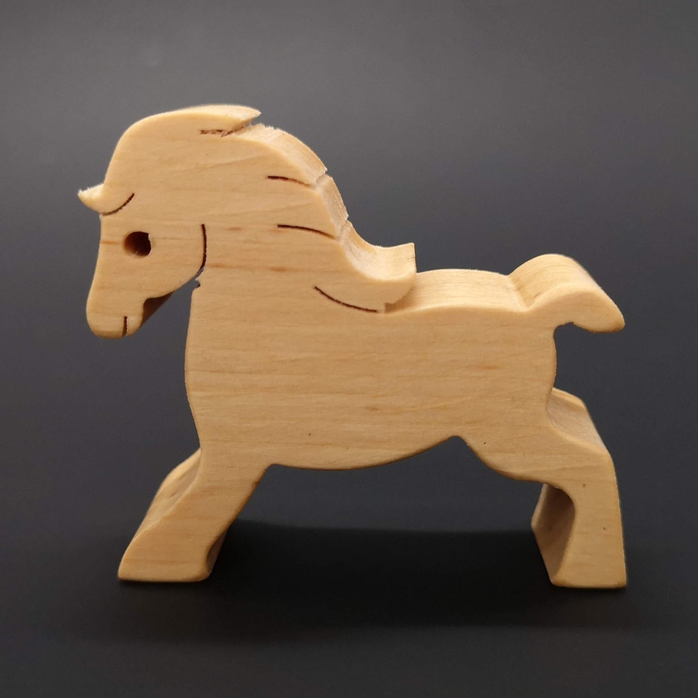 Dřevěný kůň, masivní dřevo, 6x5,5x2 cm