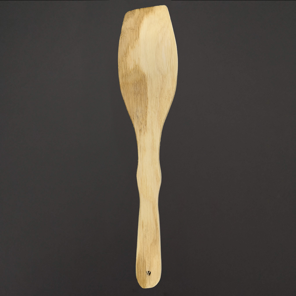 Dřevěná obracečka, masivní dřevo, délka 30 cm